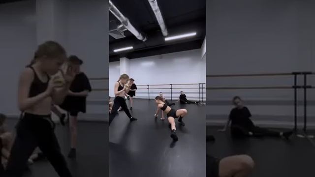 Мастер класс по танцам в Жемчужины Петербурга! смотреть онлайн