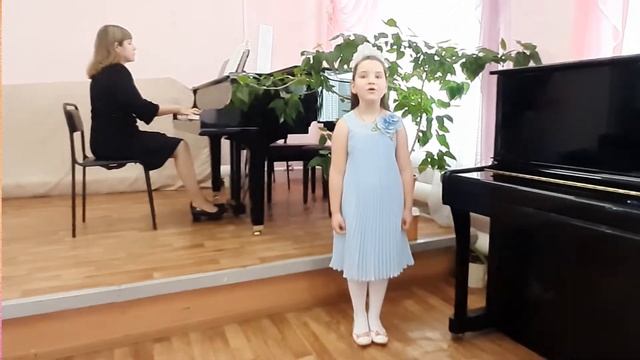 Черноисточинская ДШИ, Посвящение в первоклассники!!!:) смотреть онлайн