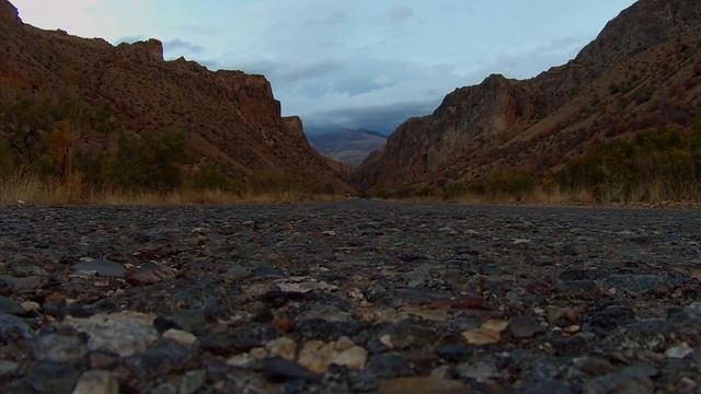 На машине в Армению. Арарат. Нораванк. Джермук. Vanlife. Дом на колёсах. смотреть онлайн