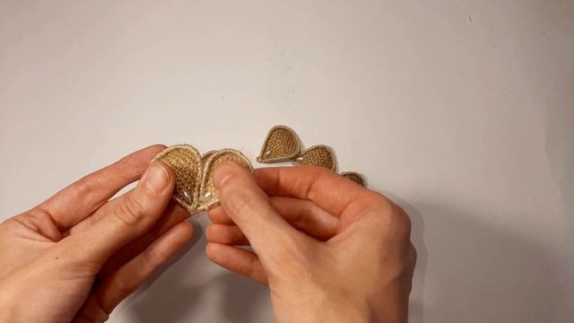 Берем бутылку, джутовую нить и делаем настоящую красоту. Декор бутылок смотреть онлайн