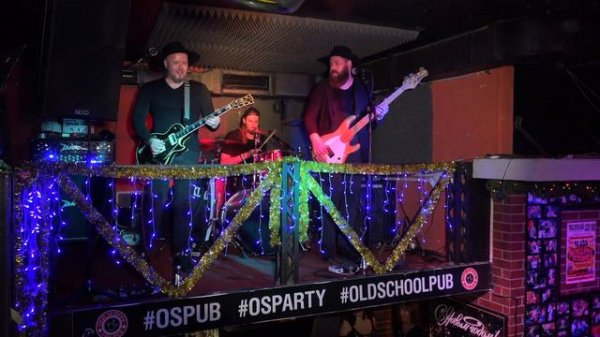 Новый 2018 год в Old School Pub, группа Mercedes Dance, 4K