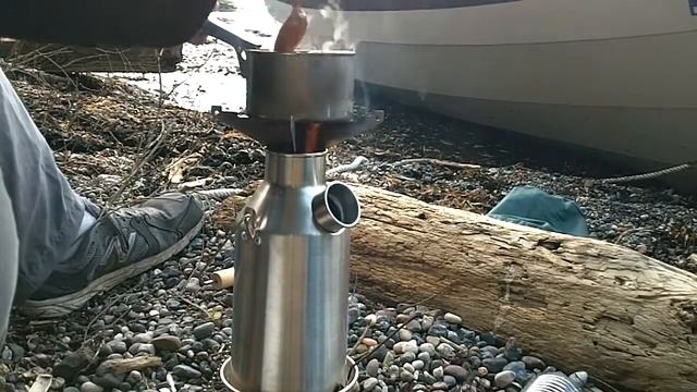 Using my new Kelly Kettle for the first time смотреть онлайн