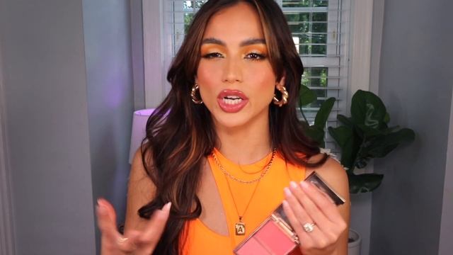 PRO MUA TOP 2 FAVORITES IN EVERY MAKEUP CATEGORY!! | Janelle Mariss смотреть онлайн