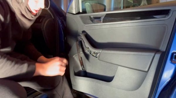 Замена штатной акустики в Skoda Rapid 2018 1G на DL Audio Barracuda 165