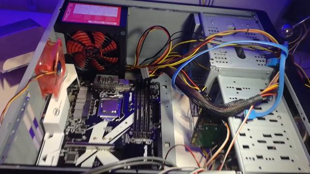 I7 7700 - Kaby Lake / AsRock Z270 Killer SLI | Montaje de placa base y cpu смотреть онлайн