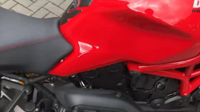 Ducati Monster 1200R Part 1 смотреть онлайн