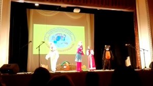 СНЕГ РУКАМИ НАГРЕБАЕМ ЛЕПИМ ЛЕПИМ КОМ БОЛЬШОЙ / Песня
