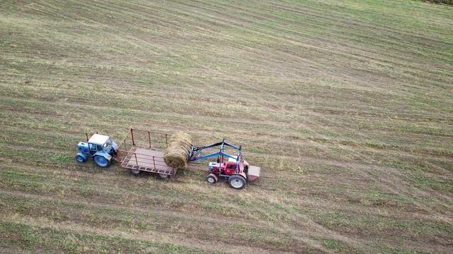 Работа Стогомета с высоты птичьего полета!!!