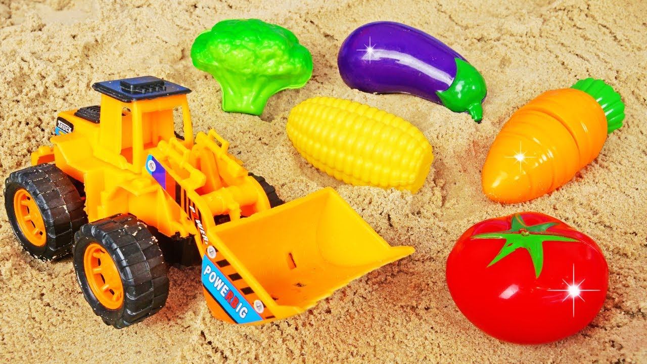 Видео игра Огород - Сажаем Овощи с Экскаватором! - Весёлые игры для детей в Песочнице смотреть онлайн