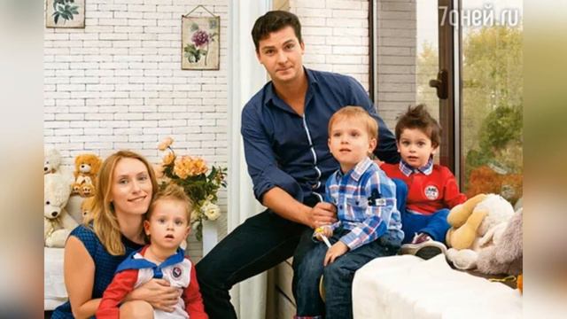 Родила тройню, но отказалась выходить замуж за отца детей. Мария Болтнева смотреть онлайн