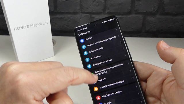 Honor Magic6 Lite. Za Drogo ?