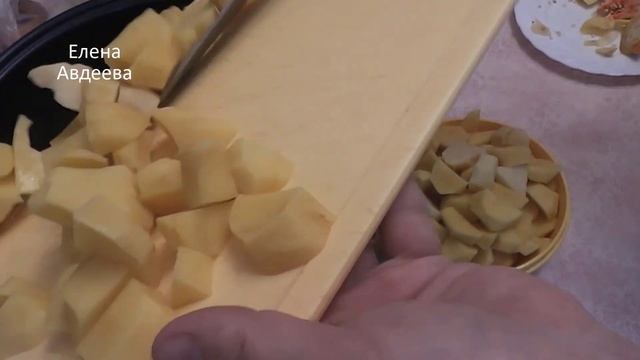 Тушим Картофель с Ребрами в Мультиварке смотреть онлайн