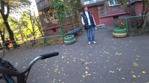 БАБКА ПРОТИВ БМХЕРА|РАЗБОРКИ|БМХ ТРЮКИ