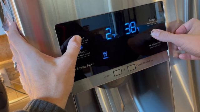 How To Force Defrost a Samsung Fridge смотреть онлайн