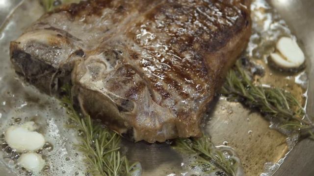 Лучшие стейки в Мурманске − в «Седьмом небе»! смотреть онлайн