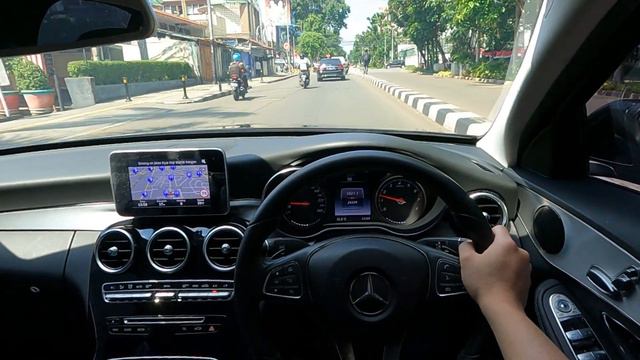 Mercedes Benz C200 POV смотреть онлайн
