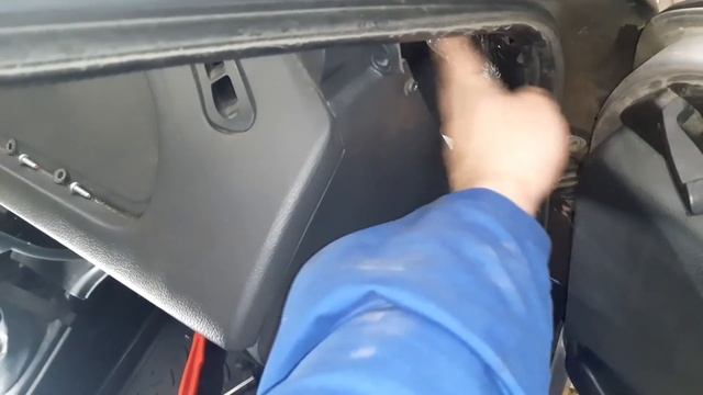 ВАЗ 2114-15 Замена радиатор печка без снятия торпедо панель для глухих (DEAF) смотреть онлайн