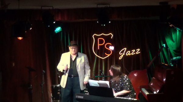 Нина Качанова и Дмитрий Ушаков - Besame mucho (Police Station bar)