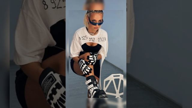 Слили номер телефона Клавы Коки смотреть онлайн