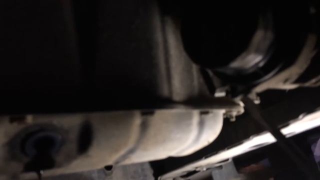 Процесс замены масла и фильтра Corolla 150 смотреть онлайн