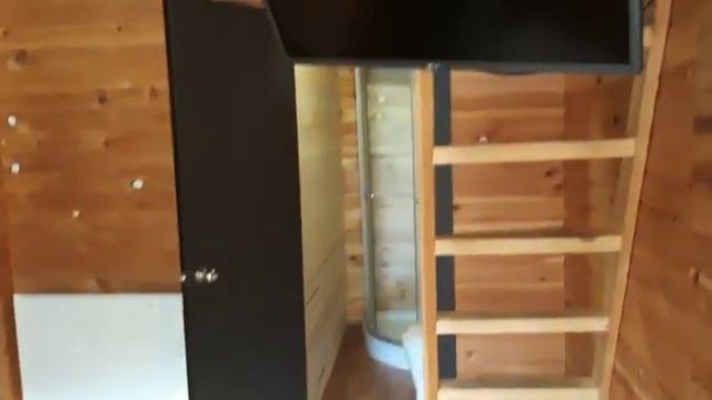 Номер с удобствами на реке смотреть онлайн