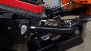 Отвал на Кировец К-7М. Как работает быстросъём.