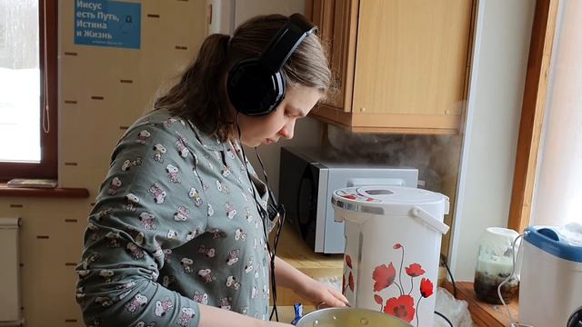 Как мы выживаем в это непростое время👆🏼МНОГОДЕТНАЯ СЕМЬЯ смотреть онлайн