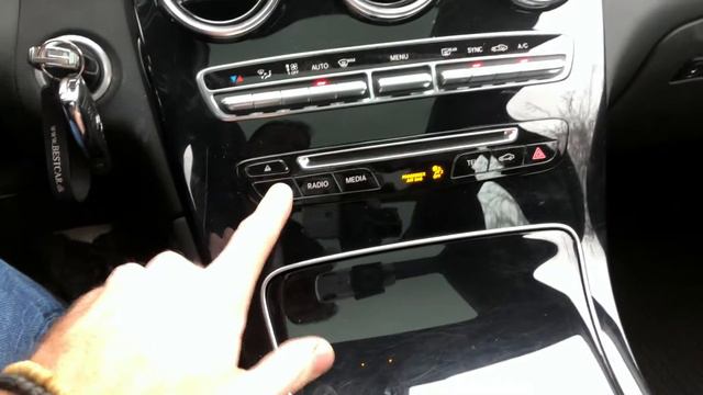 Mercedes Benz GLC 250d 4Matic 2015 смотреть онлайн