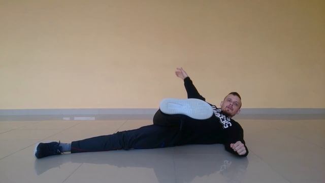 Бэк спин l How to Backspin l BACKSPIN tutorial l Power Move смотреть онлайн