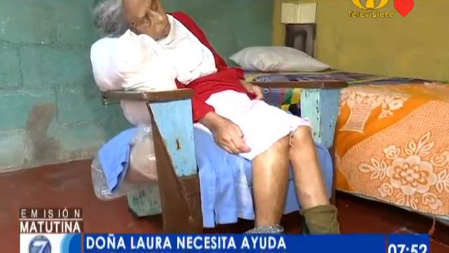 Doña Laura sufre intensos dolores por el cáncer смотреть онлайн