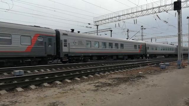 ЭП20-023 с поездом №160 Москва Роза-Хутор смотреть онлайн