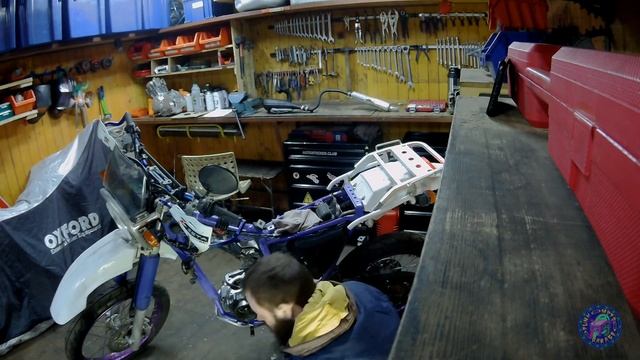 ДОРОГО! и СТАРЫЙ YAMAHA YBR? ИЛИ НОВЫЙ! СОВЕРШЕННЫЙ КИТАЕЦ? А НАСКОЛЬКО УМНЫЙ ТЫ?! смотреть онлайн