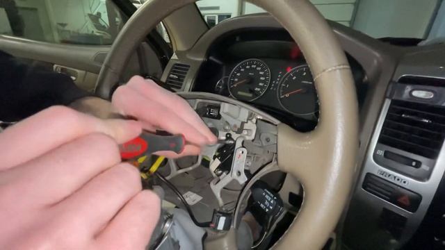 Установка круиз контроля на Toyota Prado 120 за пять минут