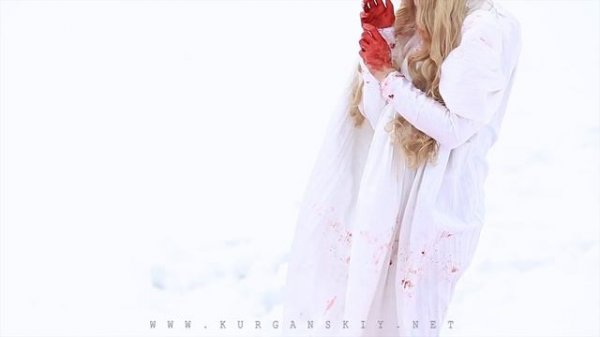 Багро́вый пик / Crimson Peak