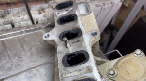 Ультразвуковая чистка ГБЦ и впускного коллектора неизвестного автомобиля)