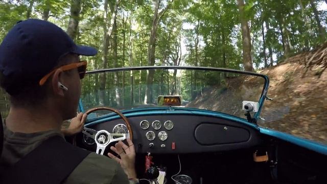 Shelby Cobra replica officially completed! смотреть онлайн