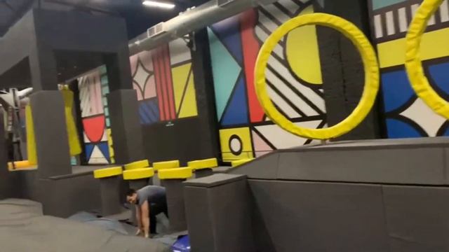 Прошел полосу препятствий в do a flip. Иду на рекорд смотреть онлайн