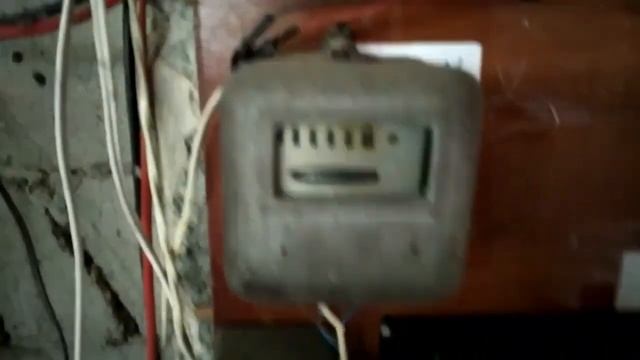 Despre Invertor Cu Unda Pura Si Unda  Modificat  12V 220V