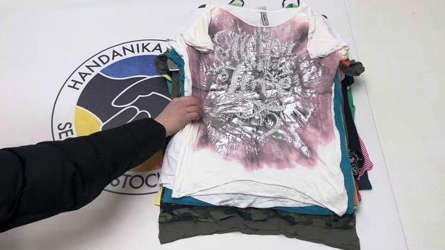 Футболка мікс молодіжна 1с+екстра - 4,7 €/кг (26,2 кг) смотреть онлайн