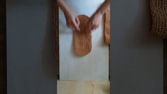Сумка из рафии. начинаем вязать смотреть онлайн