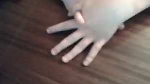 как сломать палец