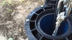 Установка глубинного насоса в скважину и его запуск.