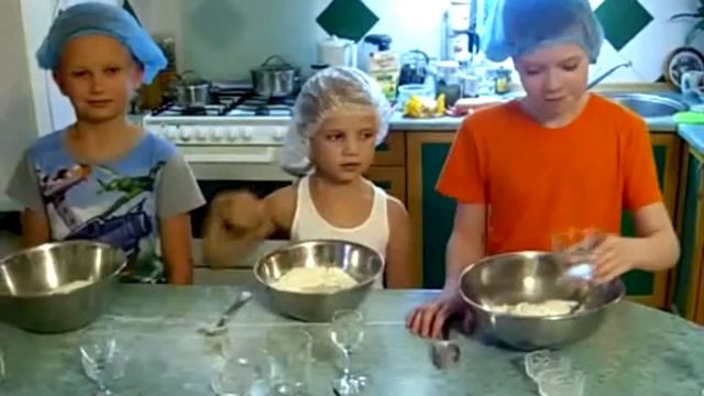 Как готовят пиццу мои внуки. смотреть онлайн
