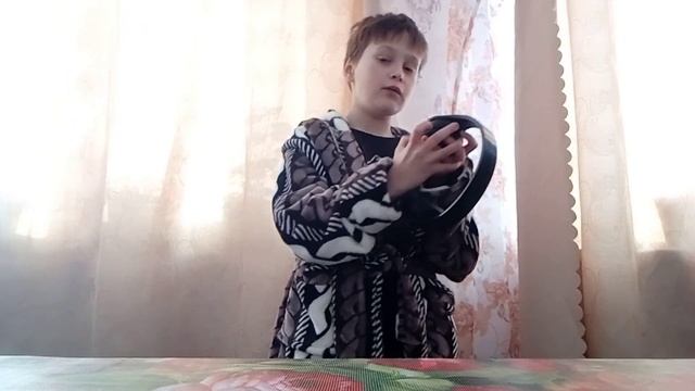 наушники с подцветкой от компании stlmaxou смотреть онлайн