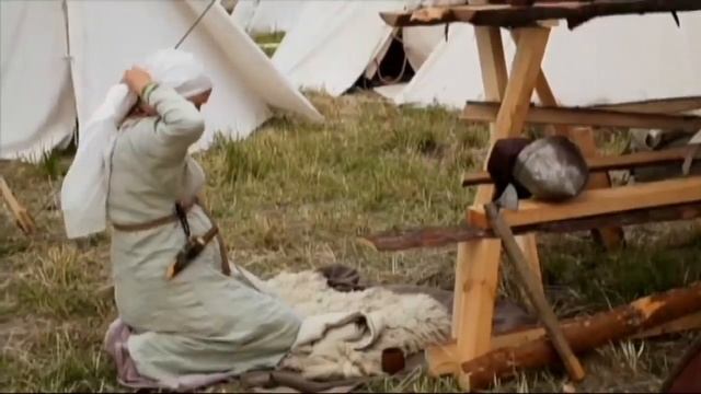 100 лет назад подростки умели БОЛЬШЕ ЧЕМ ТЫ сегодня . Почему дети не хотят взрослеть .mp4 смотреть онлайн