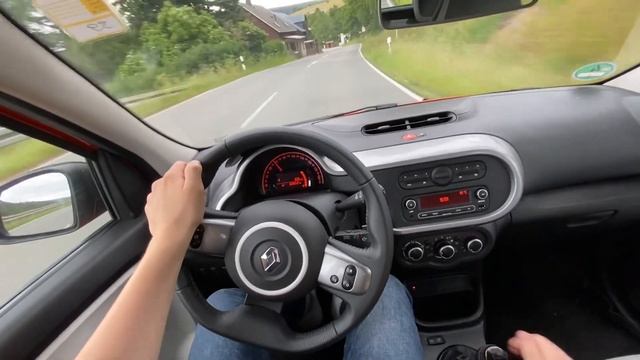 Renault Twingo III 1.0 SCe 65 PS (2022) Test Drive смотреть онлайн