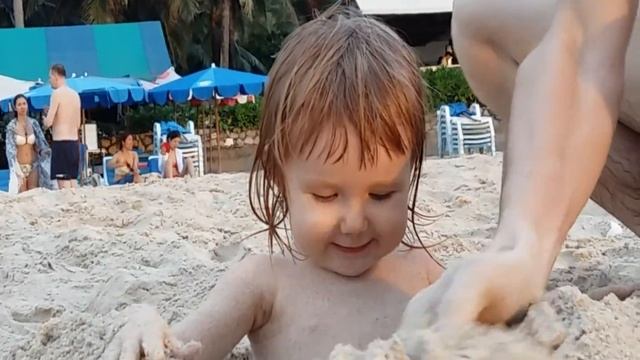 Kata Noi Beach Пхукет, Патонг, обзор пляжа Ката Ной, завтрак в отеле ASPIRA PRIME PATONG смотреть онлайн