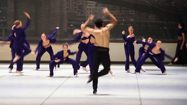 Bernstein Dances - Ballet Revue by John Neumeier смотреть онлайн