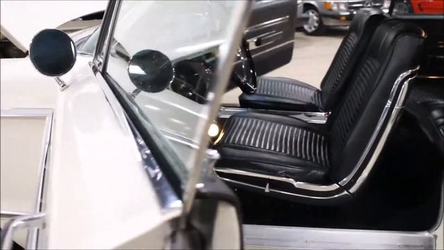 1966 Plymouth Fury white смотреть онлайн