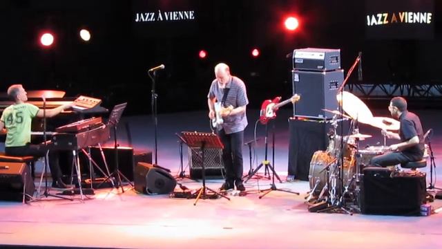 BRAD MEHLDAU + JOHN SCOFIELD + MARK GUILIANA # 2 JAZZ A VIENNE 07.07.2016 смотреть онлайн
